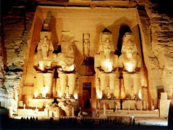 Croisire Nubienne - Son et lumire d`Abou Simbel